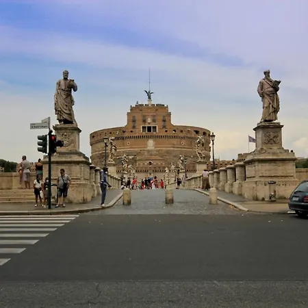 Gasthof Castel Sant'angelo Luxury & Tour *