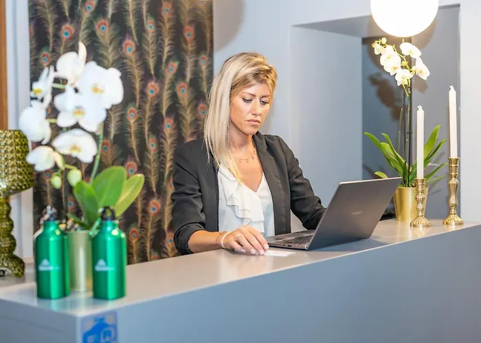 Castel Sant'angelo Luxury & Tour 4*