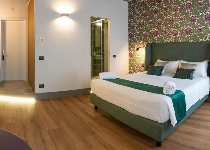 Castel Sant'angelo Luxury & Tour