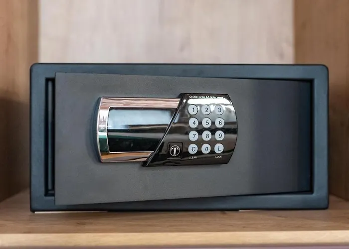 Castel Sant'angelo Luxury & Tour